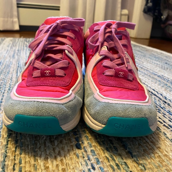 CHANEL TRAINER SIZE 41 - Picture 3 of 7